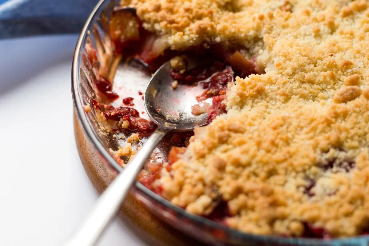 Beeren-Crumble