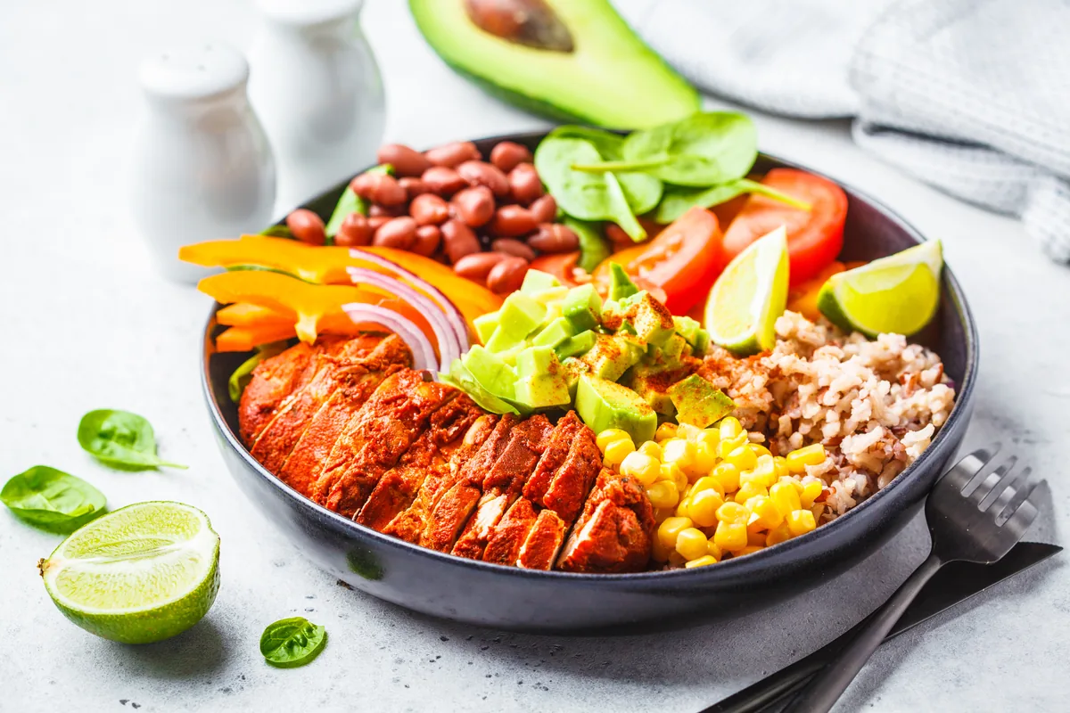 Burrito-Bowl mit Hähnchen