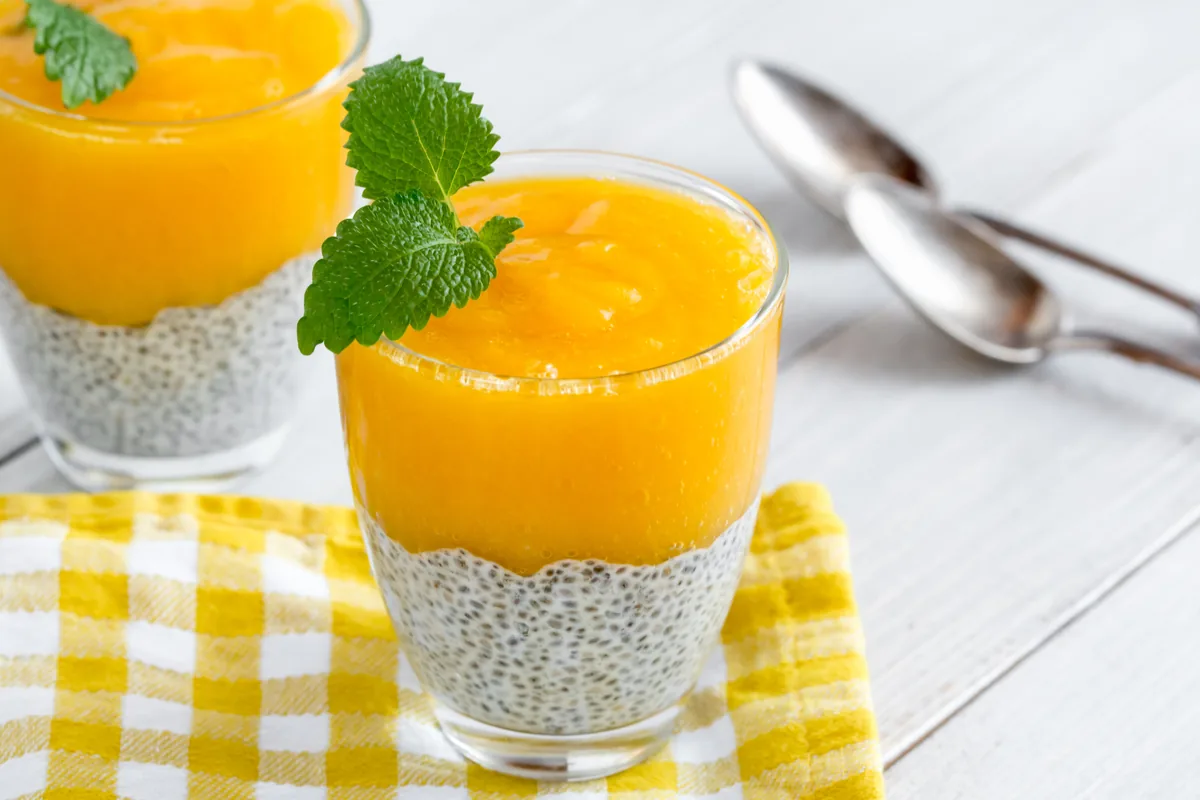Chia-Pudding mit Mango