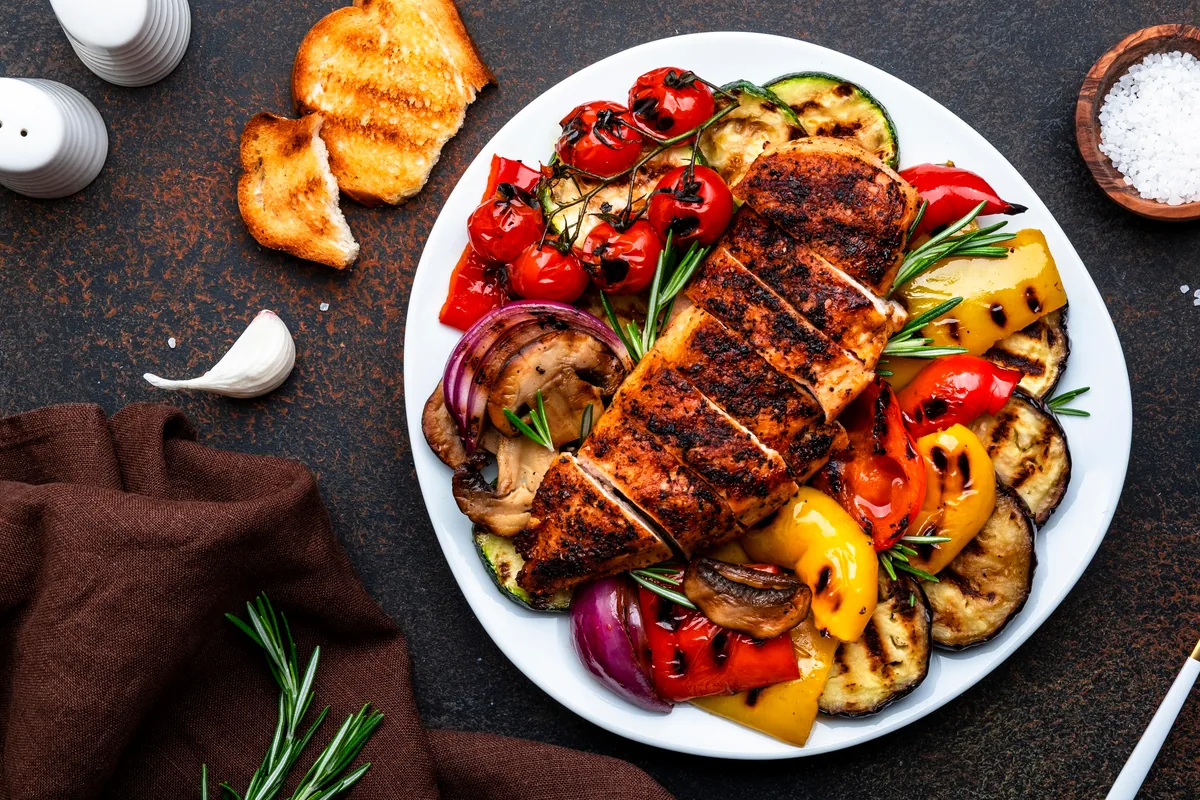 Hähnchen mit Grillgemüse