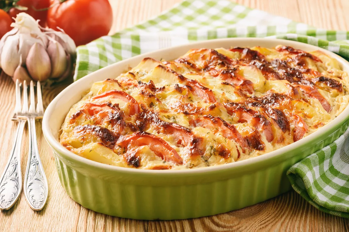 Kartoffel-Tomaten-Auflauf mit Gouda