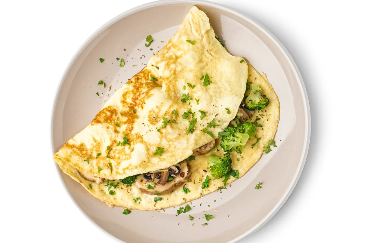 Omelett mit Brokkoli und Champignons