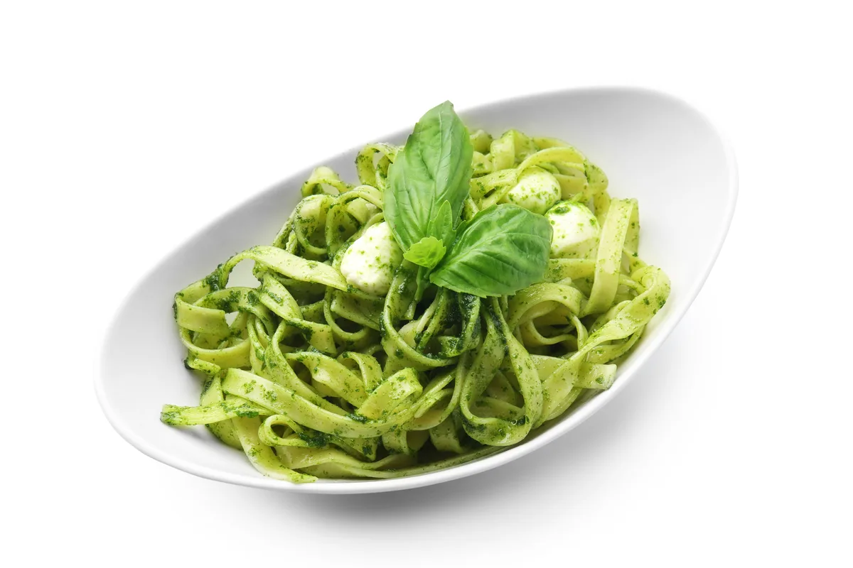 Pasta mit Cashew-Basilikum-Pesto