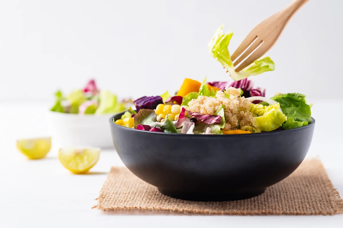 Quinoa-Gemüsesalat