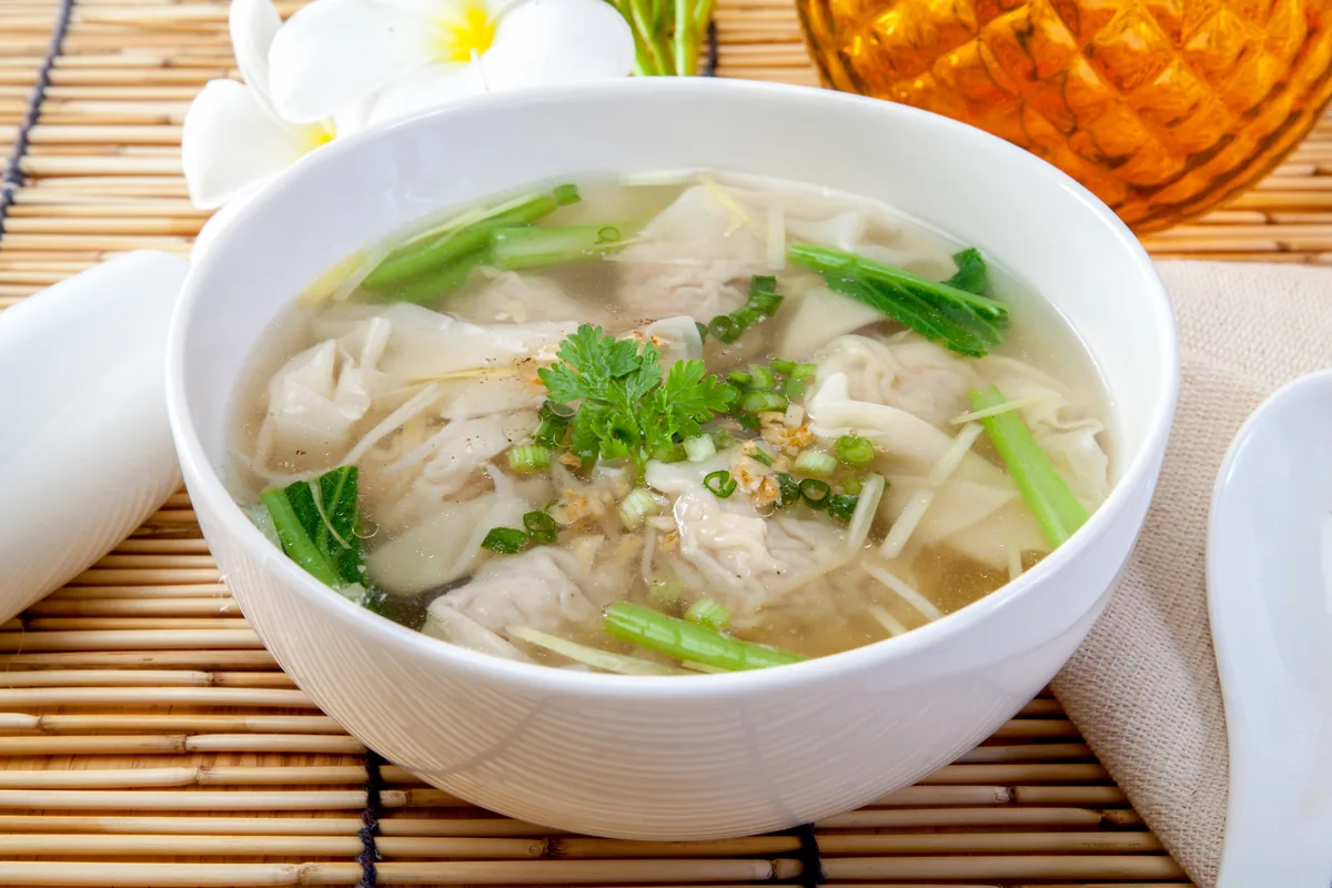 Wonton-Suppe